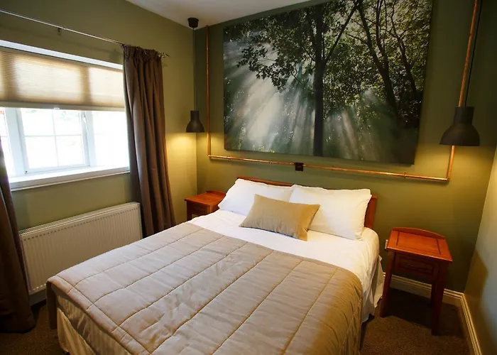 Giltraps Townhouse & Glamping
