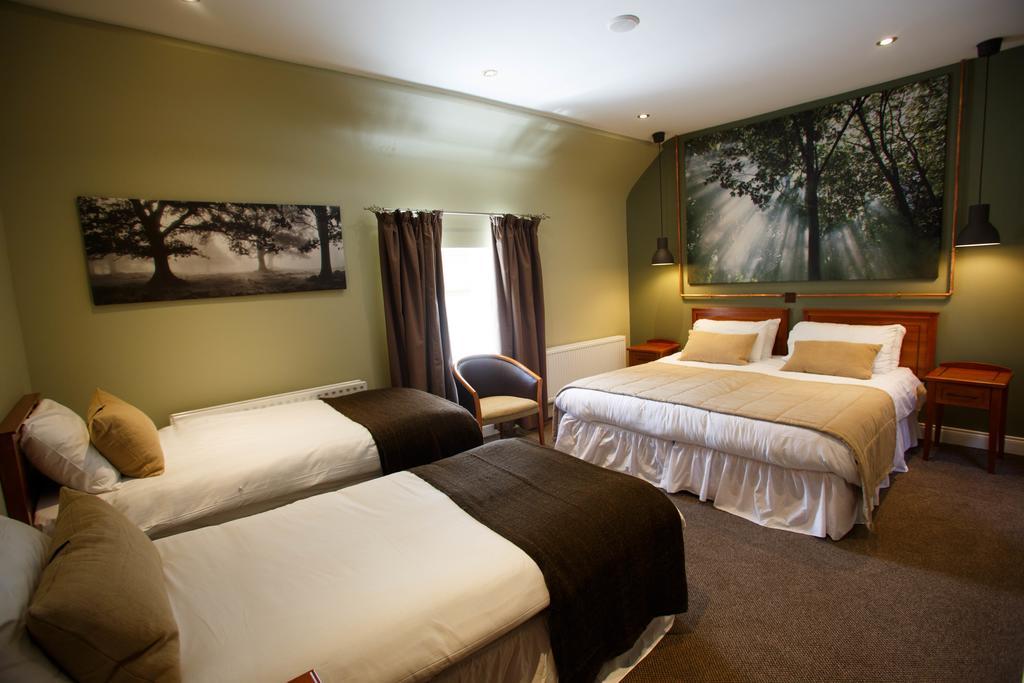 Giltraps Townhouse & Glamping Kinnitty